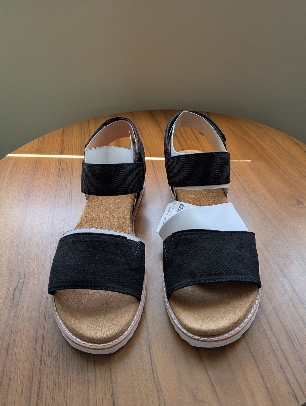 Bob's From Sketchers Black Desert Kiss Memory Foam Sandals Size 9.5 Wide Width